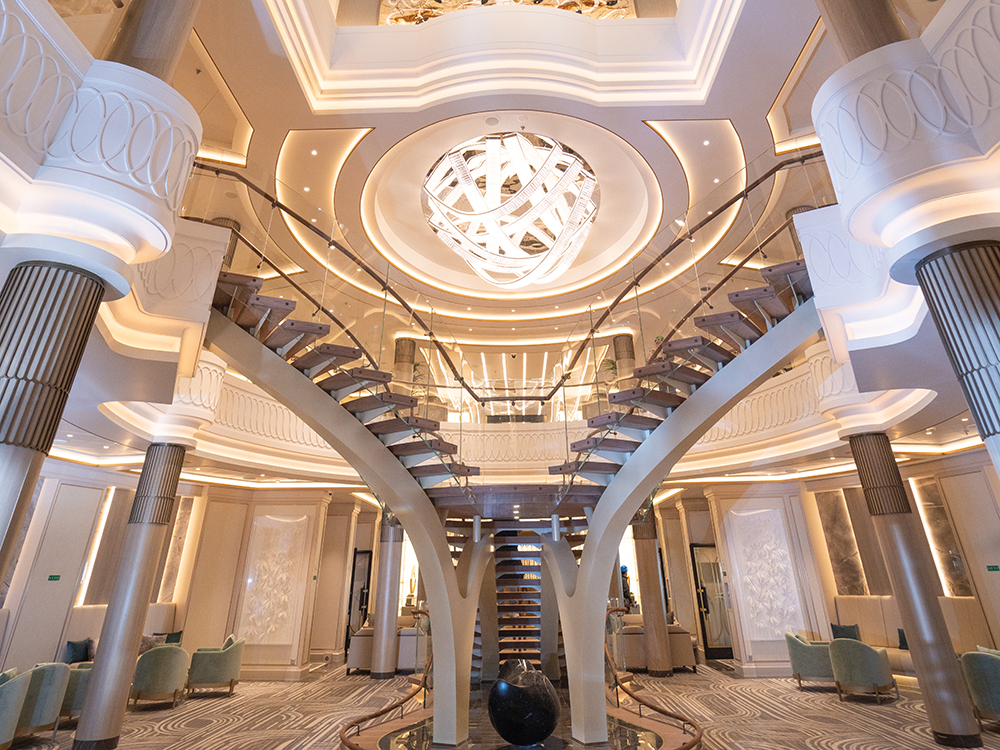 セブンシーズ グランデュアー