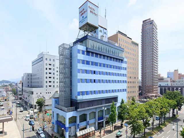 ホテルパールシティ秋田竿燈大通り