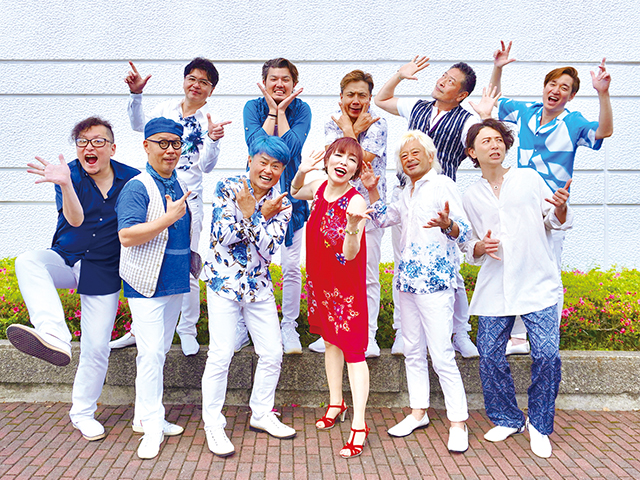 情熱的で陽気なリズムで盛り上げる世界に誇る日本のサルサバンド オルケスタ・デ・ラ・ルス（サルサバンド）