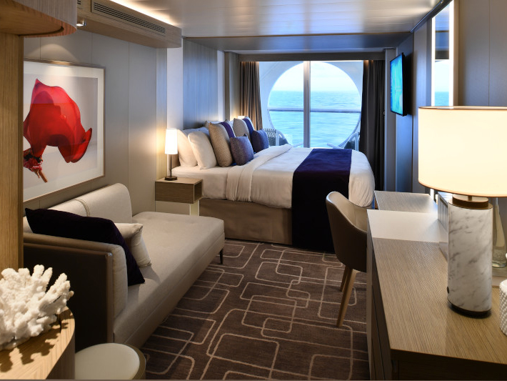 E2：エッジ・インフィニットベランダ