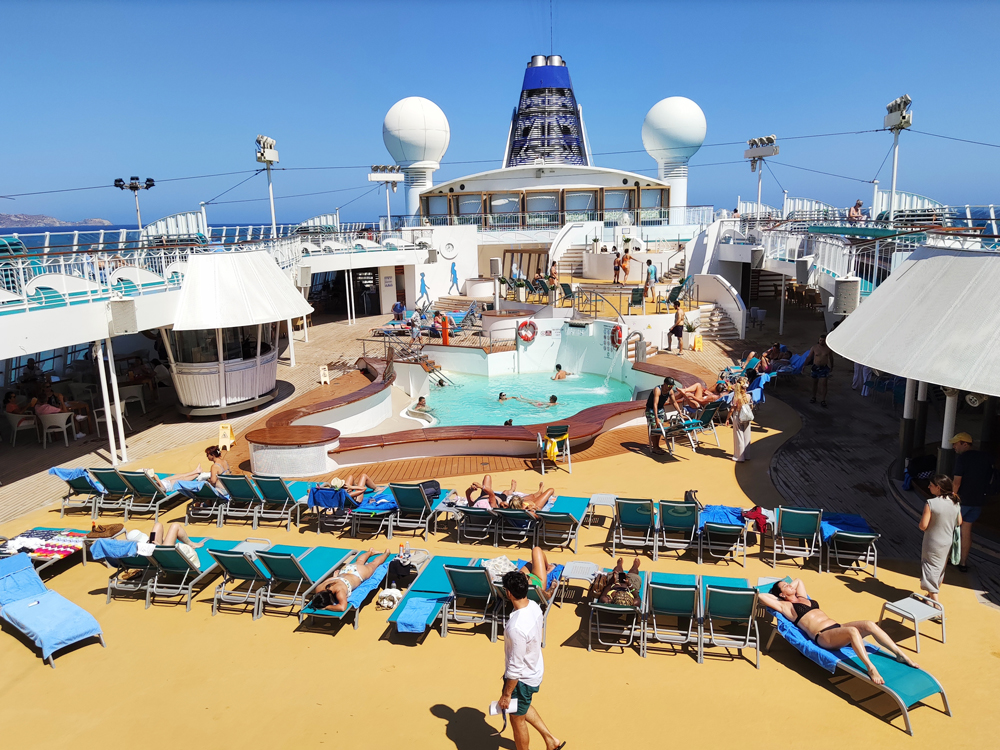 ハララコーブプール