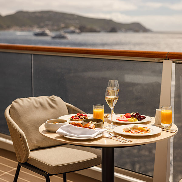 インスイートダイニング