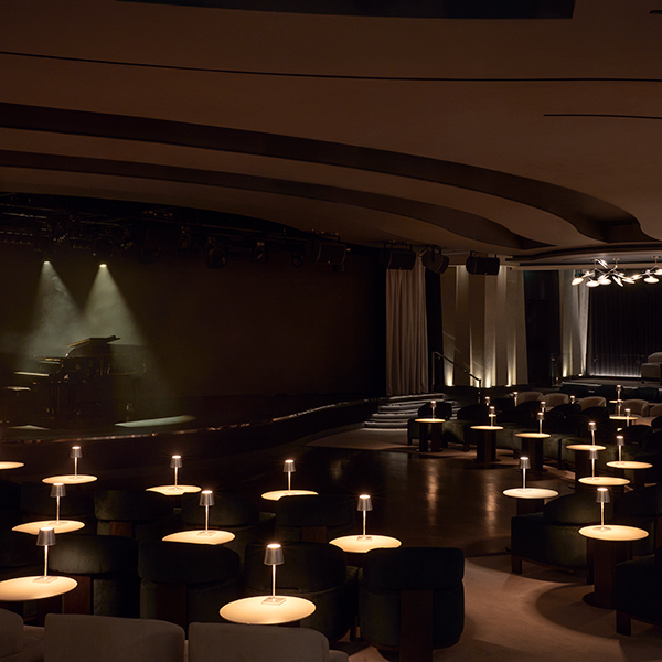 ジャーニーズラウンジ