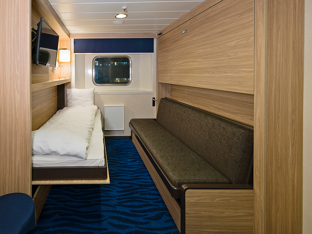 客室:海側客室(デッキ2・3・5)