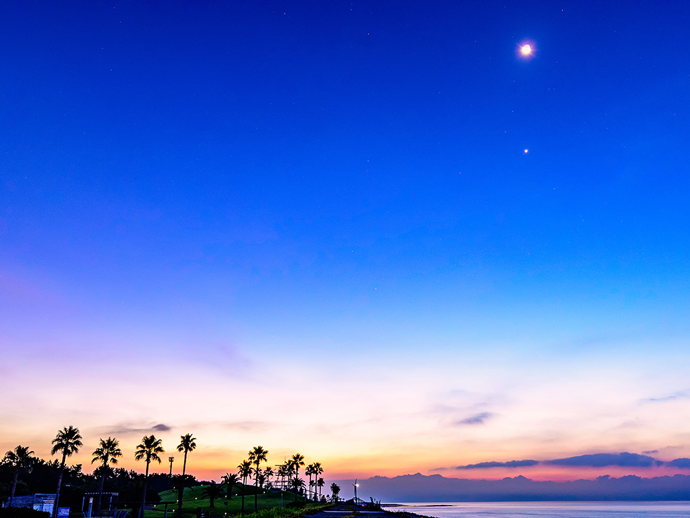 夕暮れの駿河湾