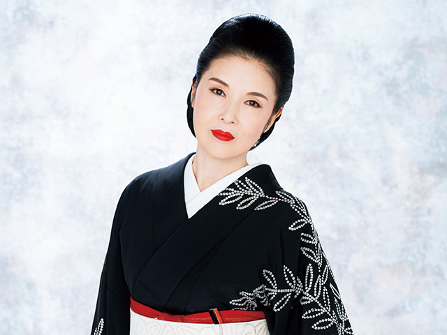 藤 あや子(歌手)