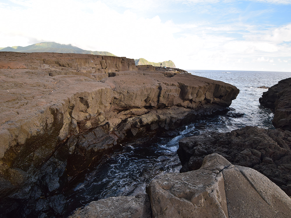 南原千畳敷海岸(八丈島)-八丈島観光協会
