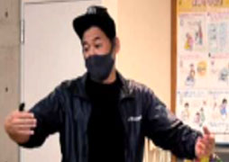 山本 氏