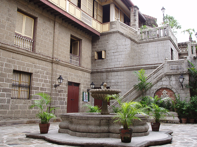 イントラムロス画像