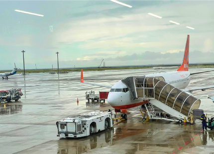 空港につきました