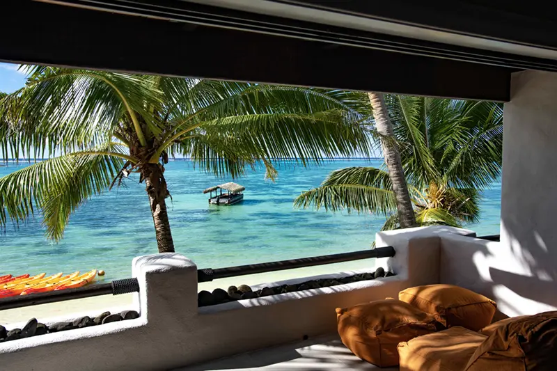 プレミアム・ビーチフロントスイートルーム　海が広がる窓の景色