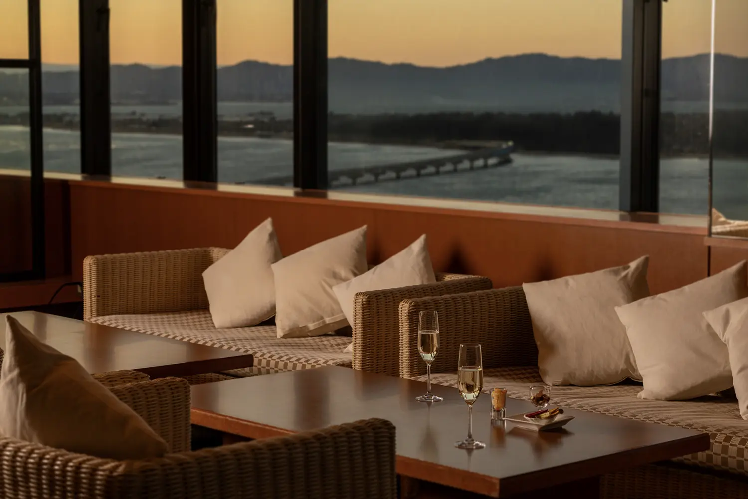 ラウンジ　おつまみイメージ