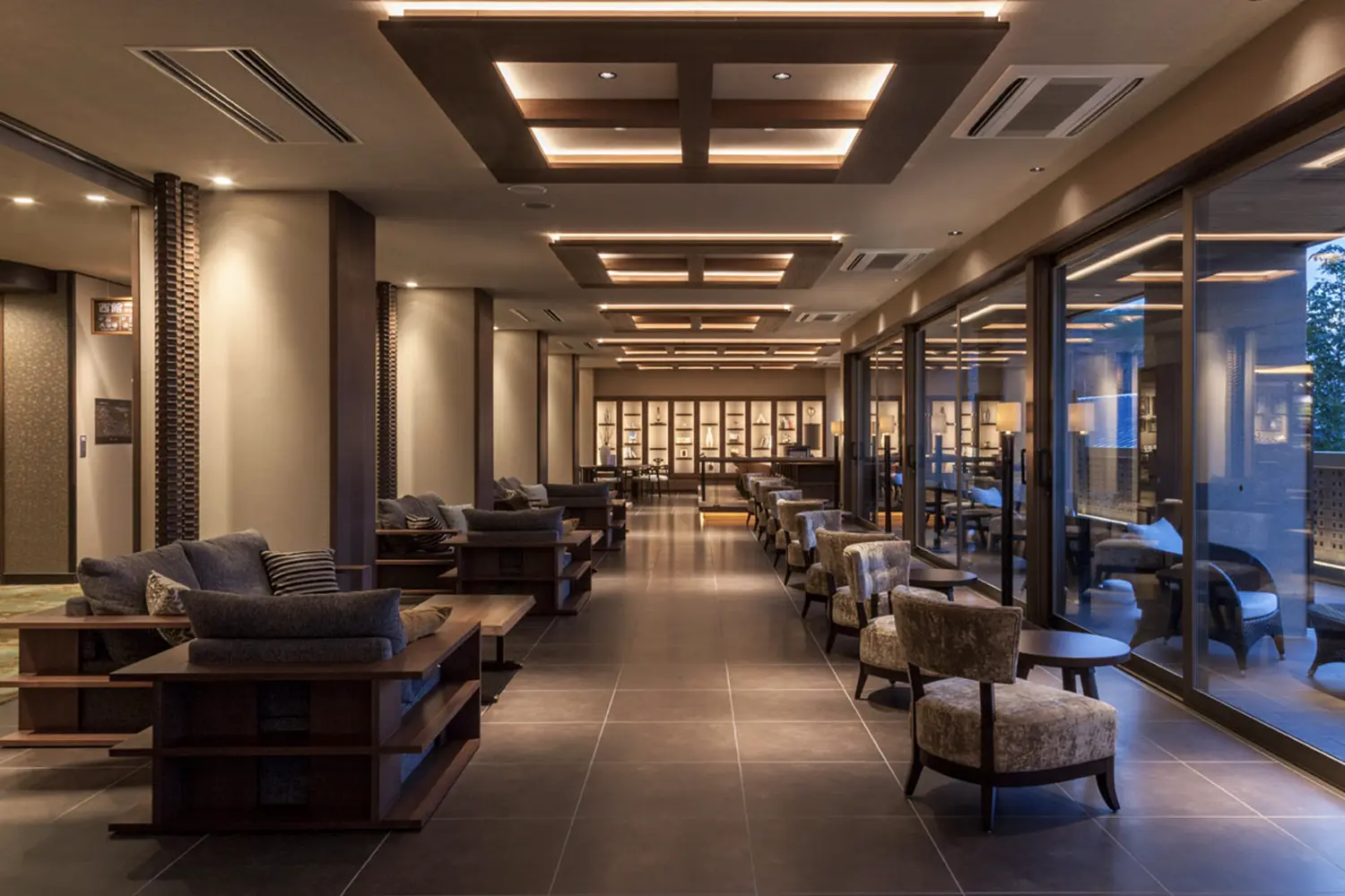 オホーツクラウンジ