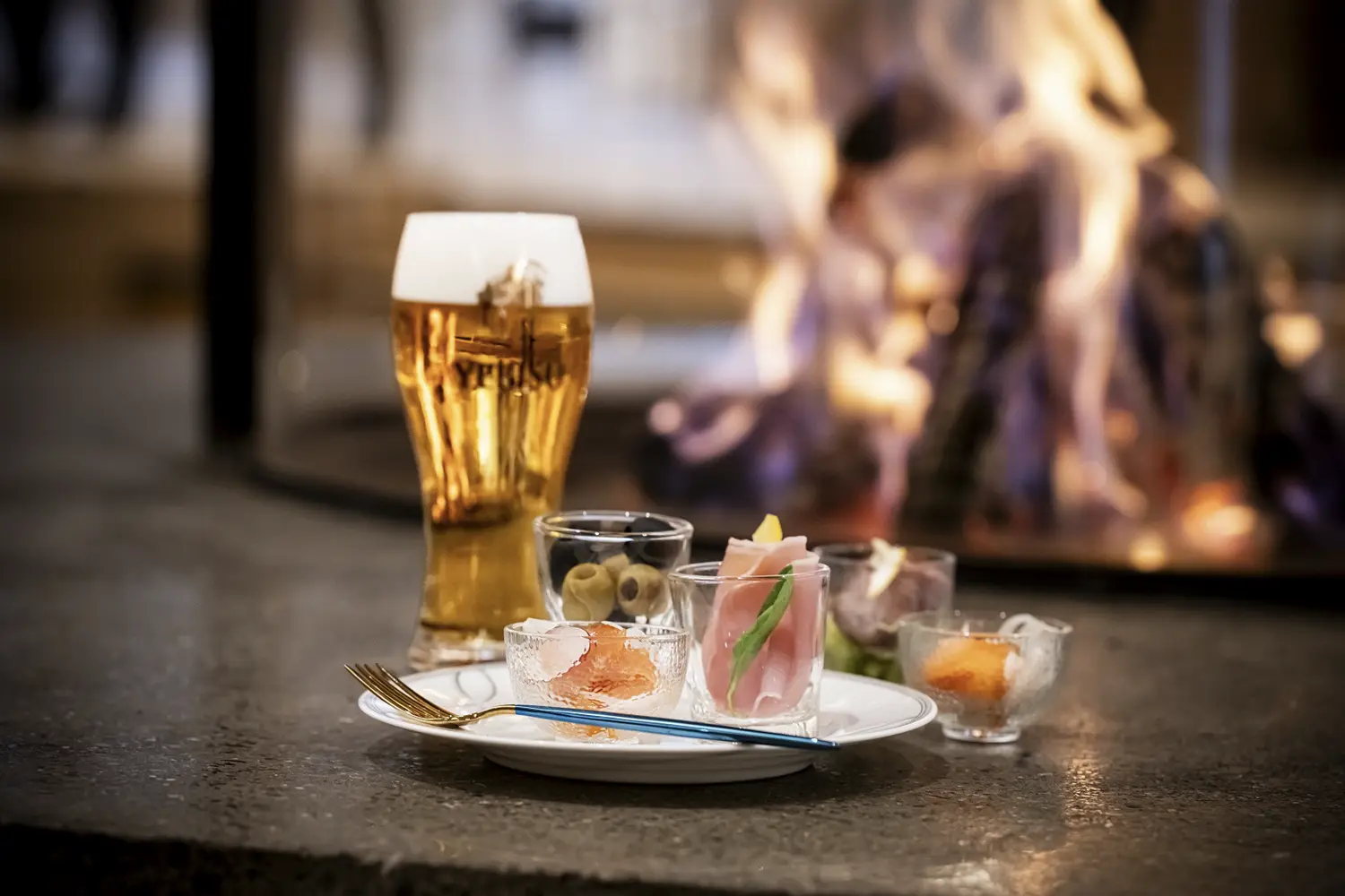 ラウンジのアルコールイメージ