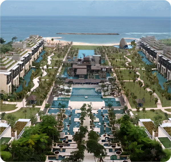 ケンピンスキーバリ外観