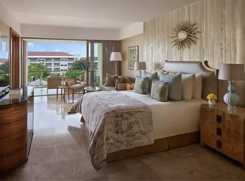 ムリアリゾート・ヌサドゥア　ロイヤルスイートオーシャンコート コートヤード