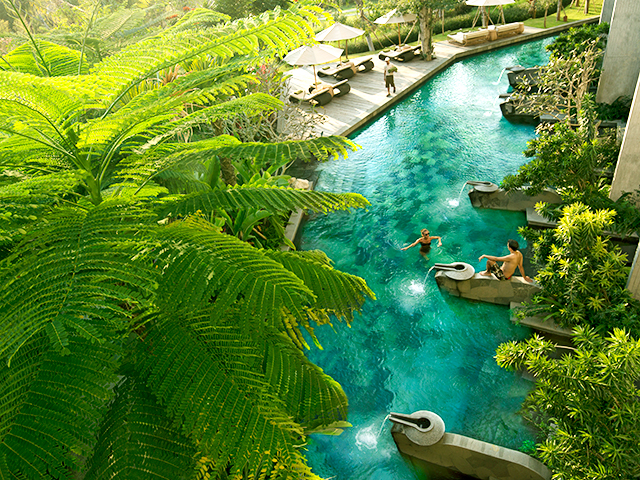 グリーンに囲まれたホテル「リンバbyアヤナ バリ」で過ごすバリ島