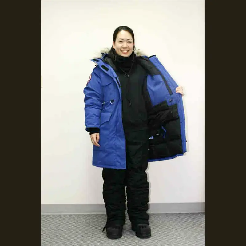 防寒服