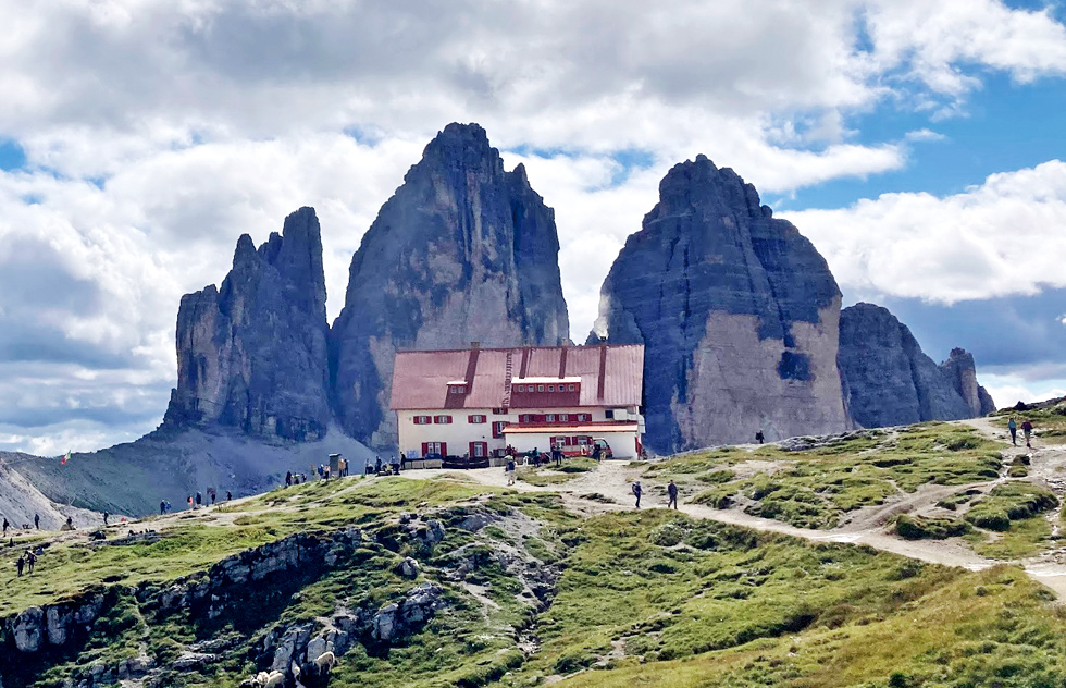 トレ・チーメ・ディ・ラヴァレドイメージ