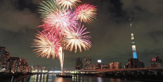 隅田川花火大会の写真