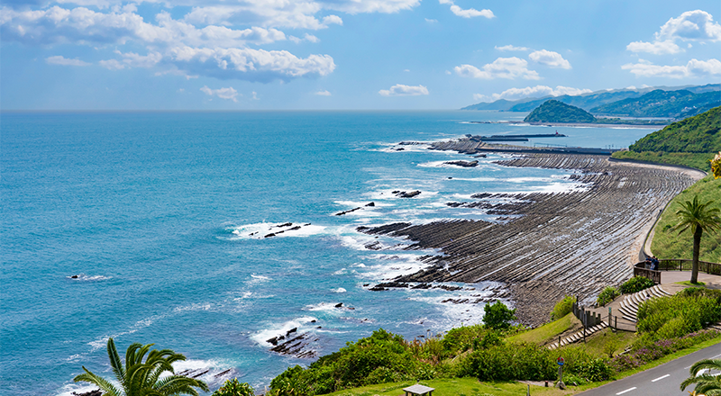 青島（青島神社・鬼の洗濯板）