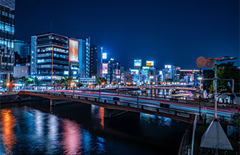 夜の博多を遊び尽くす最強の拠点