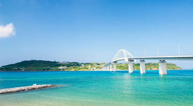 瀬底島/瀬底大橋