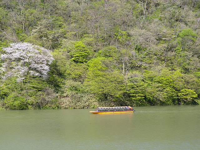 最上川舟下り