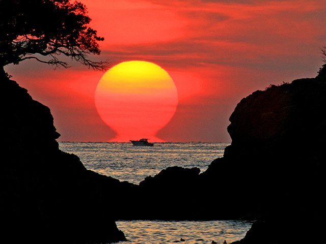 だるま夕日