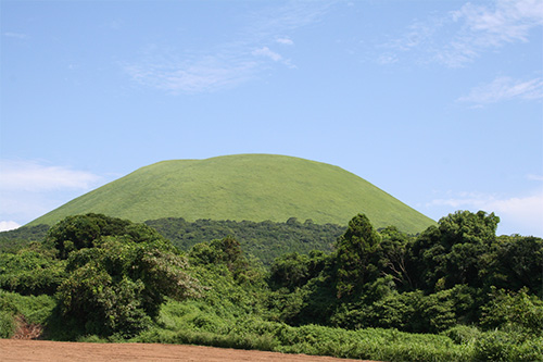 鬼岳