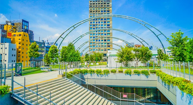 MIYASHITA PARK（ミヤシタパーク）