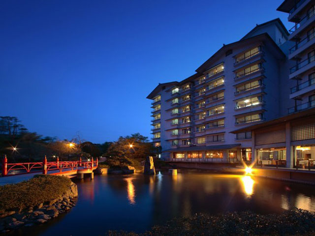 篝火の湯緑水亭