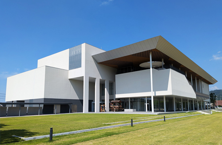 Experience [A Distant Neighborhood]