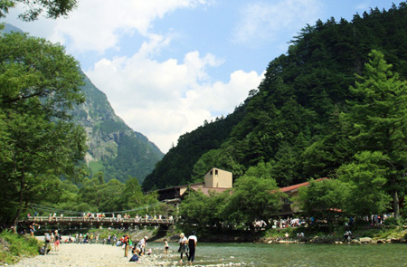 Japan Alps KAMIKOCHI One Day Bus Tour with English Service