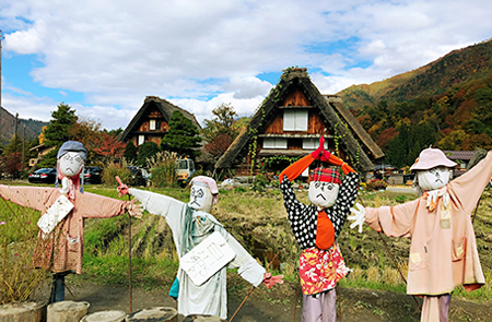 Stroll the World Heritage Site Shirakawa-go with lunch experience at Gassho-style house